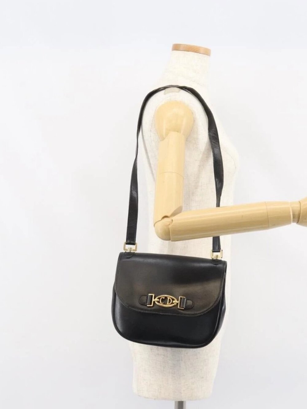 Christian Dior Shoulder Bag Leather Black Gold Auth 156492 - Picture 15 of 16